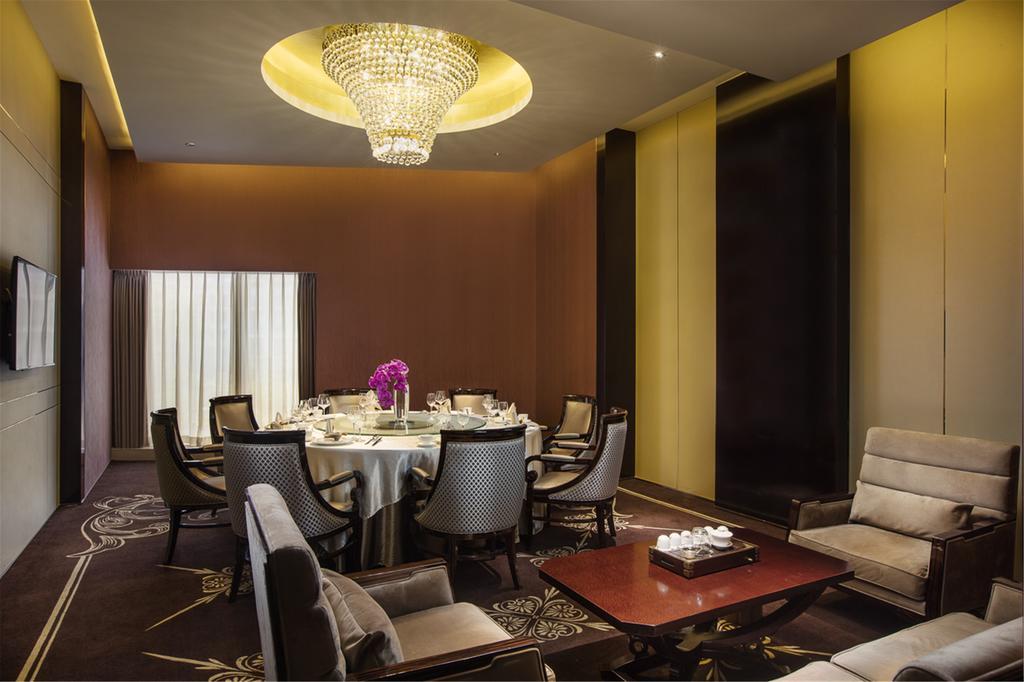 Royal Century Hotel Shanghai Bagian luar foto
