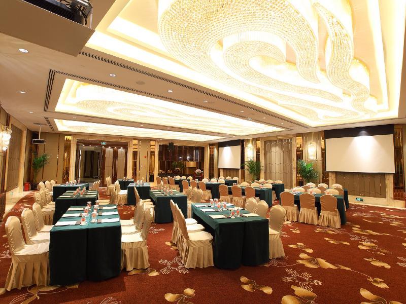 Royal Century Hotel Shanghai Bagian luar foto